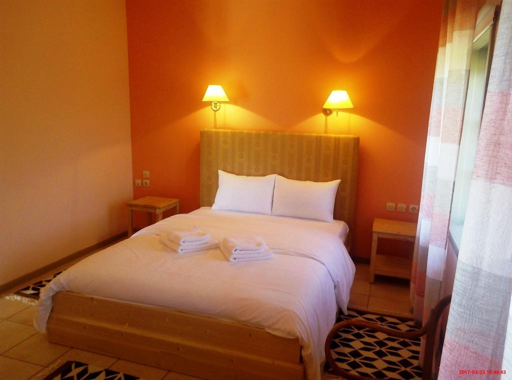 Hotel Linouria Nimfaíon Exterior foto